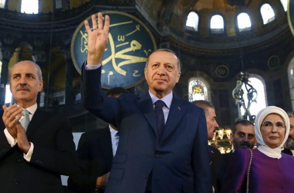 Η αντιπολίτευση πιέζει τον Ερντογάν για την Αγιά Σοφιά - ΔΙΕΘΝΗ