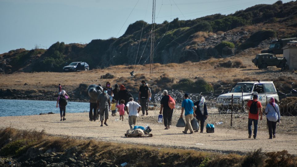Κορωνοϊός - Λέσβος: Βρέθηκαν 243 κρούσματα κατά την είσοδο μεταναστών στο Καρά Τεπέ - ΕΛΛΑΔΑ