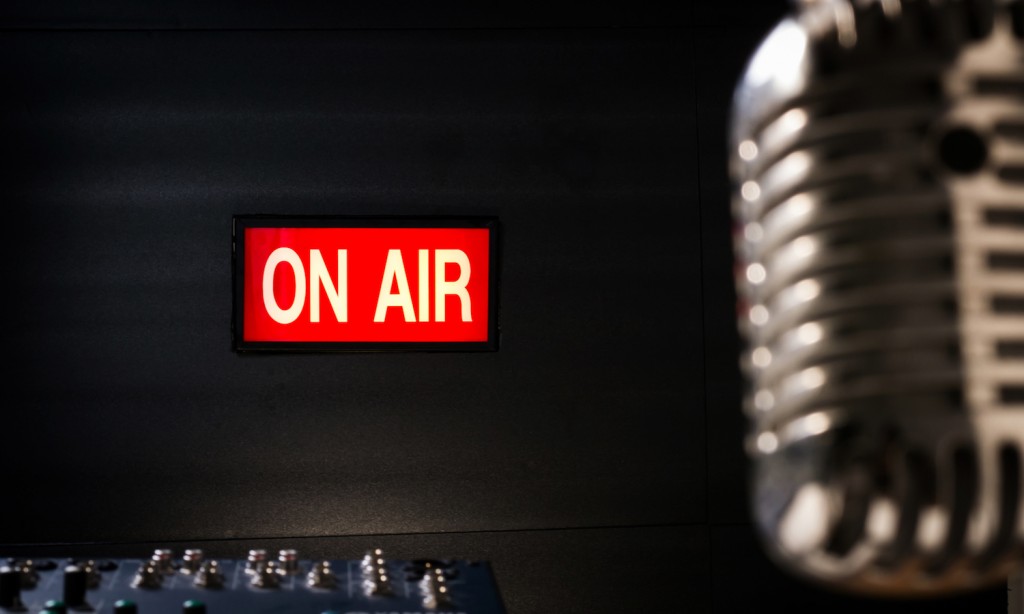 Η γκάφα της χρονιάς: Ραδιοφωνικός σταθμός «πεθαίνει» 100 σημαντικές προσωπικότητες του κόσμου - ΔΙΕΘΝΗ