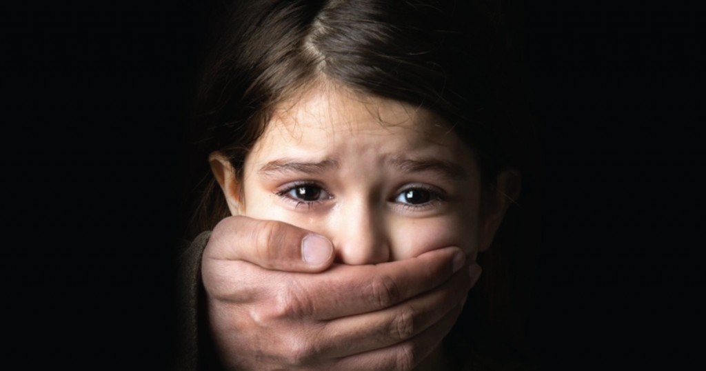 «Άρρωστη» ομολογία από τον προπονητή ιστιοπλοΐας της 11χρονης: Δεν ήταν βιασμός, ήθελα να την παντρευτώ - ΕΛΛΑΔΑ