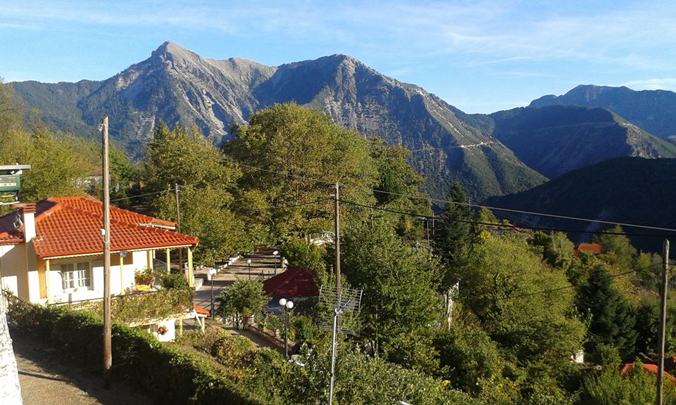 Πέρκος ορεινής Ναυπακτίας: Ένα χωριό χωρίς κορωνοϊό - ΠΕΡΙΕΡΓΑ