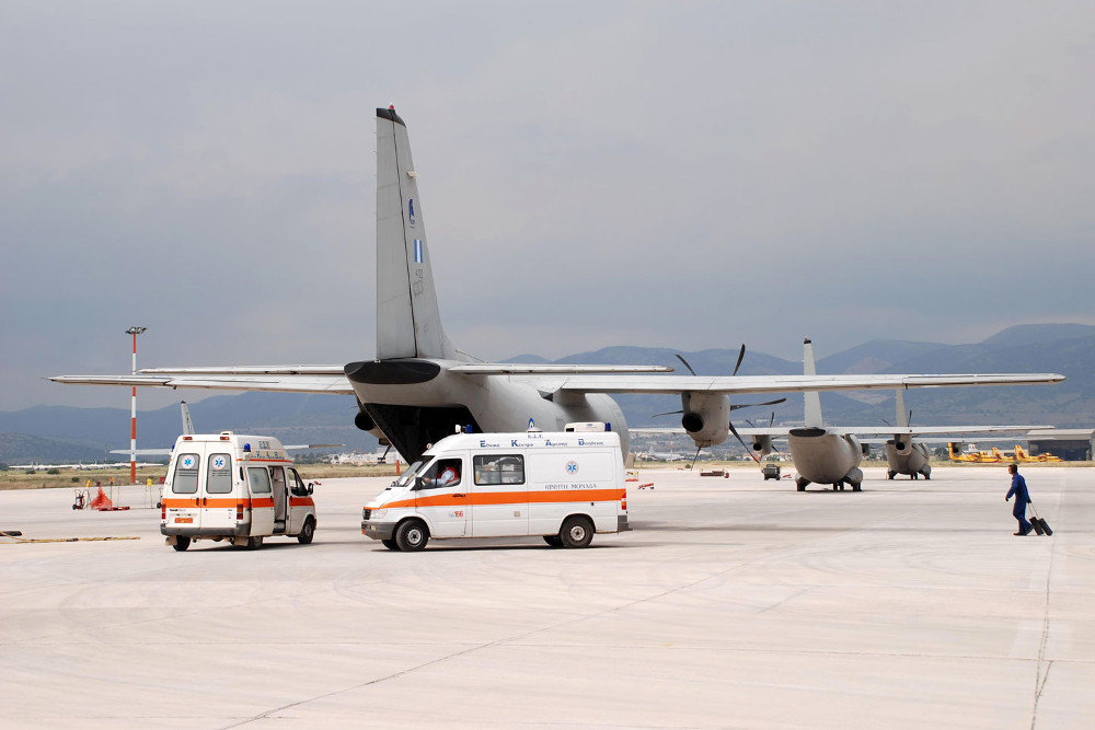 Κορονοϊός: Ξεκινούν οι αεροδιακομιδές ασθενών με C-130 από Βόρεια Ελλάδα για Αθήνα - ΕΛΛΑΔΑ