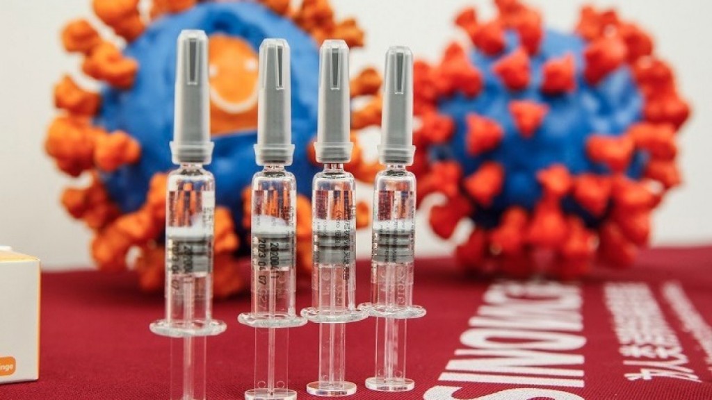 Κορωνοϊός: Πώς ξέρουμε ότι τα εμβόλια είναι ασφαλή - ΕΛΛΑΔΑ