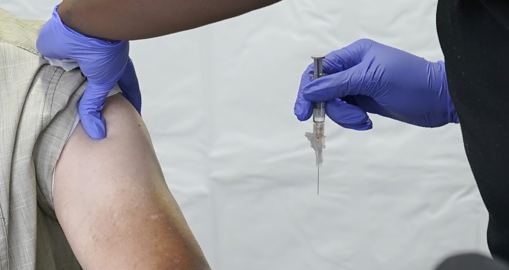 Πληροφορίες ότι ο εμβολιασμός στην Ελλάδα ξεκινά στις 11 Ιανουαρίου - ΕΛΛΑΔΑ