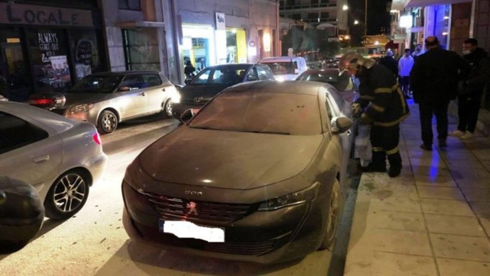 Πάτρα: Έριξαν βόμβα μολότοφ στο αυτοκίνητο του βουλευτή της ΝΔ Ιάσονα Φωτήλα - Χωρίς κατηγορία