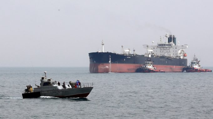 Πειρατεία σε δεξαμενόπλοιο στη Νιγηρία – Όμηροι τρεις Έλληνες ναυτικοί - ΕΛΛΑΔΑ