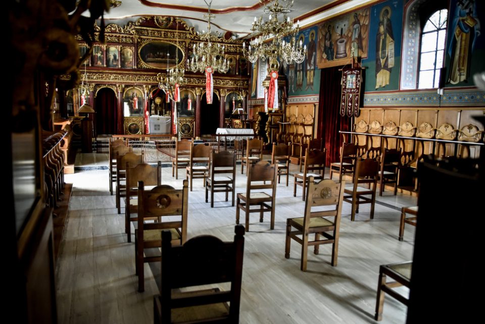 Κορωπί: Πρόστιμο 1500 σε ναό και 300 ευρώ στη νεωκόρο για μη τήρηση των μέτρων - ΕΚΚΛΗΣΙΑ