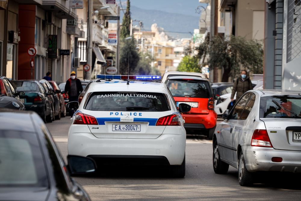 Τρόμος για 19χρονο στη Θεσσαλονίκη: Του κάρφωσαν σύριγγες στον λαιμό για να τον ληστέψουν - ΕΛΛΑΔΑ