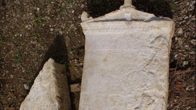 Αποκάλυψη οκτώ τάφων σε σωστική ανασκαφική έρευνα στην Ηλεία - ΠΕΛΟΠΟΝΝΗΣΟΣ