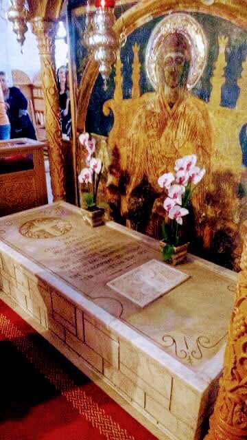 Περί του τόπου του μαρτυρίου της Αγίας Παρασκευής - Ο τάφος και η κεφαλή της - ΕΚΚΛΗΣΙΑ