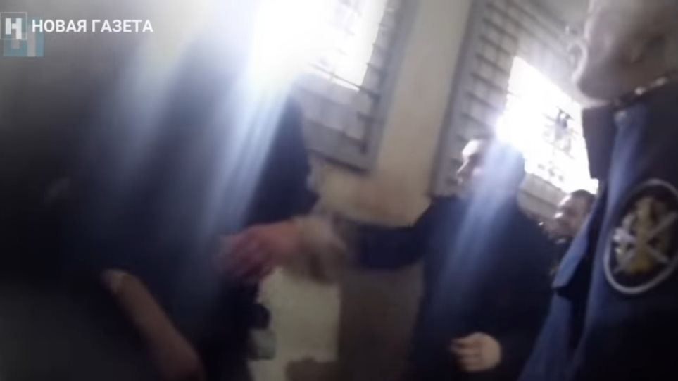 Βίντεο-σοκ με βασανιστήρια στις φυλακές του Γιαροσλάβλ, δημοσίευσε η εφημερίδα Novaya Gazeta [σκληρές εικόνες] - ΔΙΕΘΝΗ