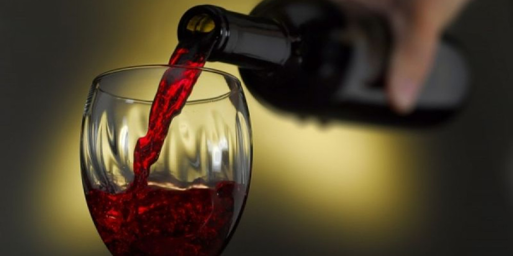 Δοκιμαστές γεύτηκαν το πρώτο κόκκινο κρασί που ωρίμασε στο διάστημα- Ποια τα συμπεράσματά τους - ΔΙΕΘΝΗ