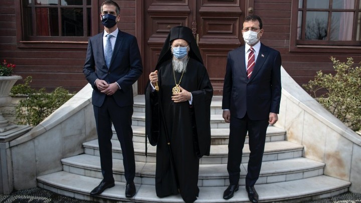 Στο Οικουμενικό Πατριαρχείο ο Κώστας Μπακογιάννης με τον δήμαρχο Κωνσταντινούπολης - ΕΚΚΛΗΣΙΑ