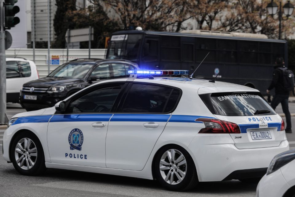 Θεσσαλονίκη: Σύλληψη… 15χρονου για παράνομη μεταφορά μεταναστών – Είχε κρύψει τρεις στο πορτ μπαγκάζ - ΠΕΡΙΕΡΓΑ