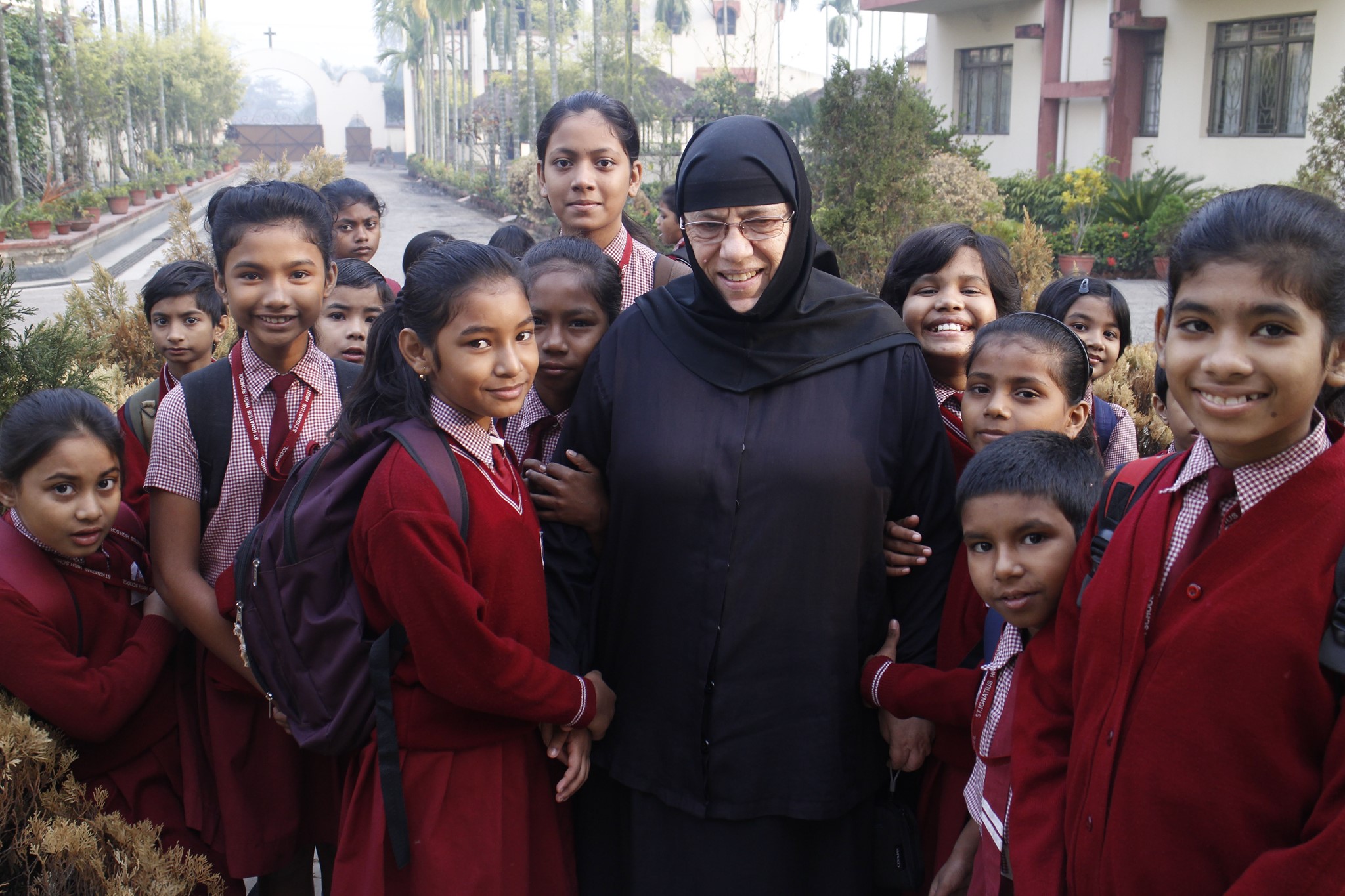 Aπό τη Μονή Οσίου Παταπίου στο Λουτράκι, η αδελφή Νεκταρία ως μοναχή-σύμβολο στη μάχη κατά της φτώχειας στην Ινδία - ΕΚΚΛΗΣΙΑ