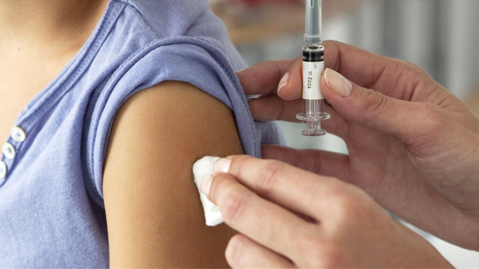 Υπό εξέταση ο εμβολιασμός των παιδιών από 12 έως 15 ετών - ΕΛΛΑΔΑ