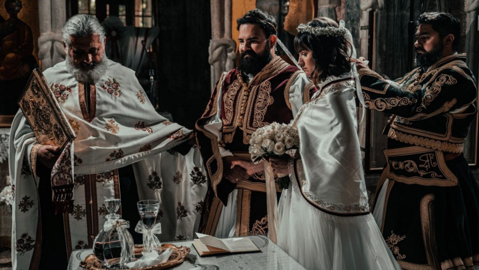 Ο Γάμος της Χρονιάς! Ζευγάρι από τα Τρίκαλα τιμά τα 200 Χρόνια από την Ελληνική Επανάσταση - ΕΛΛΑΔΑ
