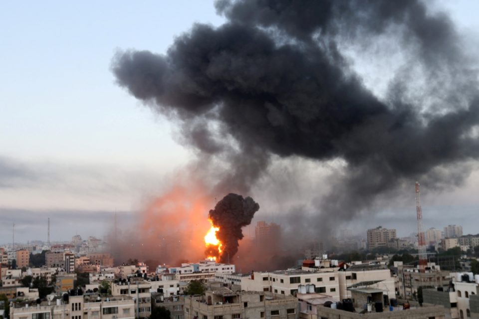 Ώρα μηδέν στη Γάζα: Τάνκς στα σύνορα- Το Ισραήλ επιστρατεύει 7.000 εφέδρους - ΔΙΕΘΝΗ