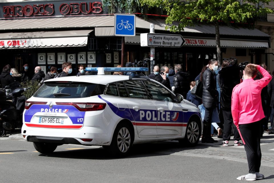 Γαλλία: Άνδρας συνελήφθη μετά από 27.000 κλήσεις στην αστυνομία - ΔΙΕΘΝΗ
