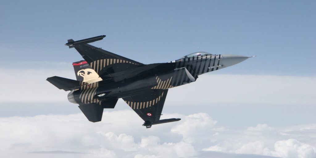Ahval: Η Τουρκία ψάχνει απεγνωσμένα πιλότους για τα F-16 - ΔΙΕΘΝΗ