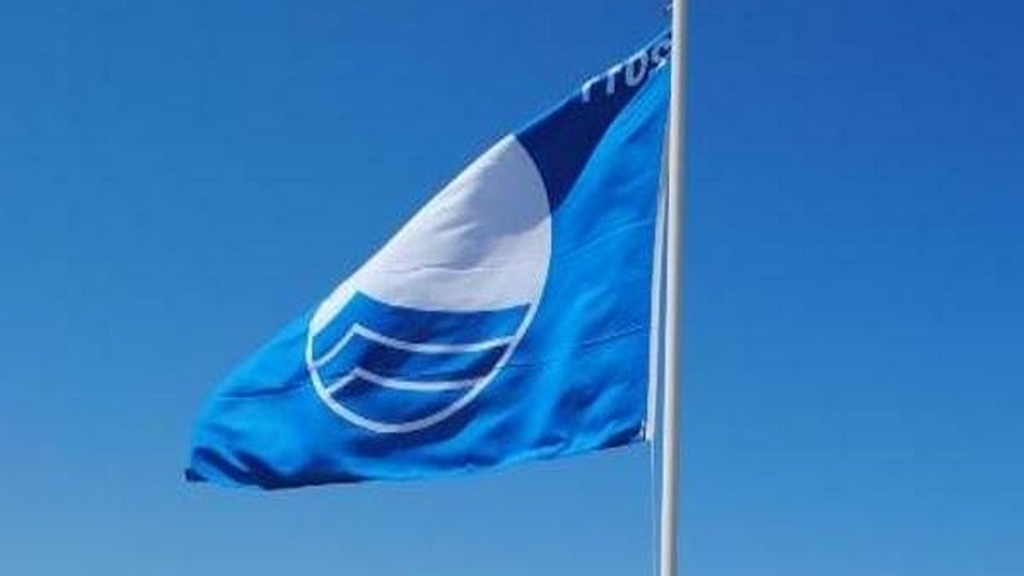 Οι γαλάζιες σημαίες της Περιφέρειας Πελοποννήσου - ΚΟΡΙΝΘΙΑ