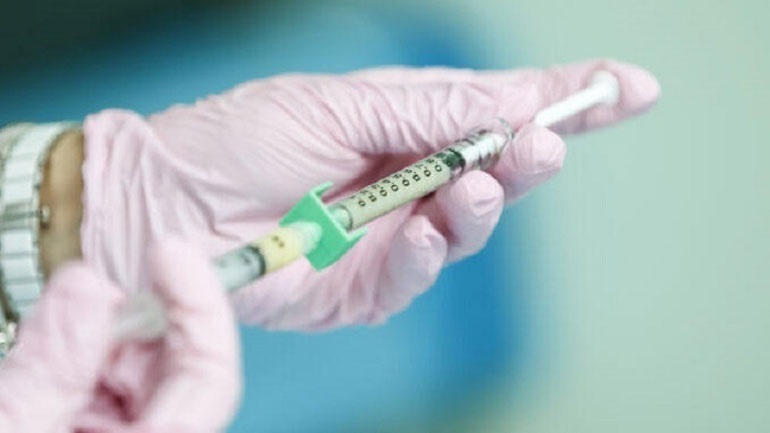 Ο εμβολιασμός με mRNA ως δεύτερη δόση μετά από εμβόλιο αδενοϊού - ΥΓΕΙΑ