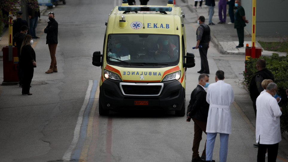 Σύρος: Πέθανε 18χρονη που νοσηλευόταν σοβαρά στο νοσοκομείο - ΕΛΛΑΔΑ