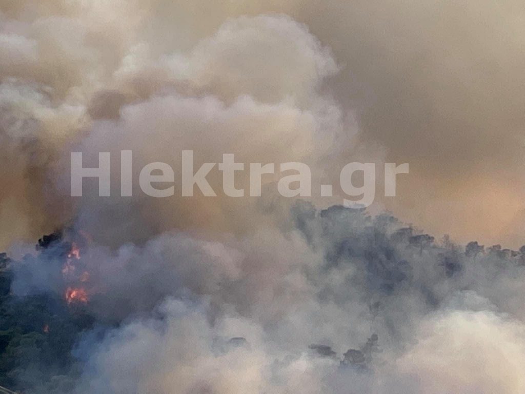 Κόρινθος: Σε εξέλιξη η πυρκαγιά στην Νέα Αλμυρή - ΚΟΡΙΝΘΙΑ