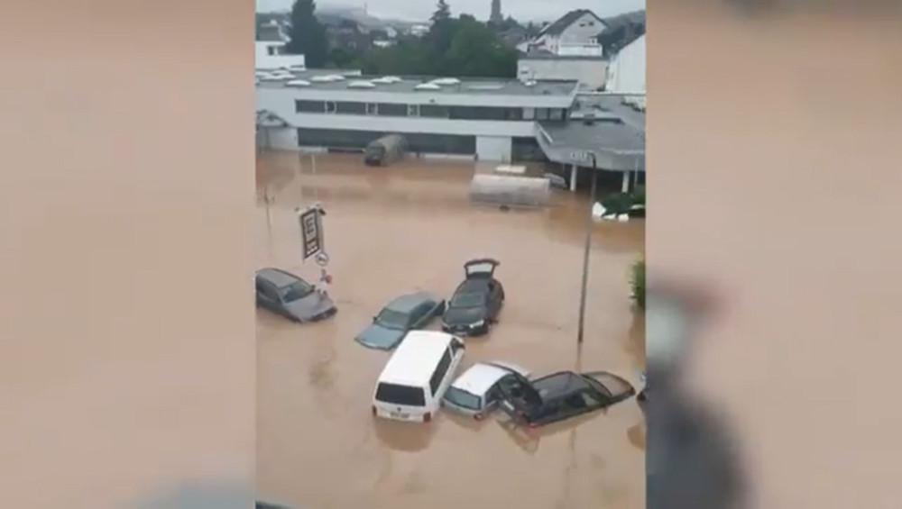 Πλημμύρες στη δυτική Ευρώπη: Στον τόπο της καταστροφής πάει η Μέρκελ – Τουλάχιστον 150 οι νεκροί - ΔΙΕΘΝΗ