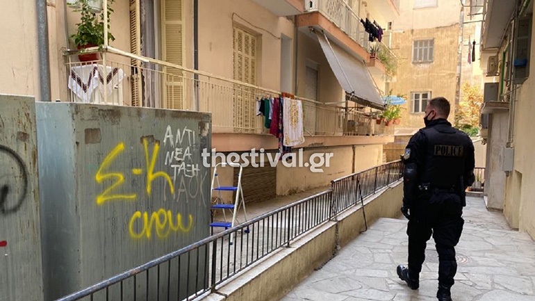 Θεσσαλονίκη: Δολοφόνησε τη σύντροφό του μέσα στο διαμέρισμά της - ΕΛΛΑΔΑ