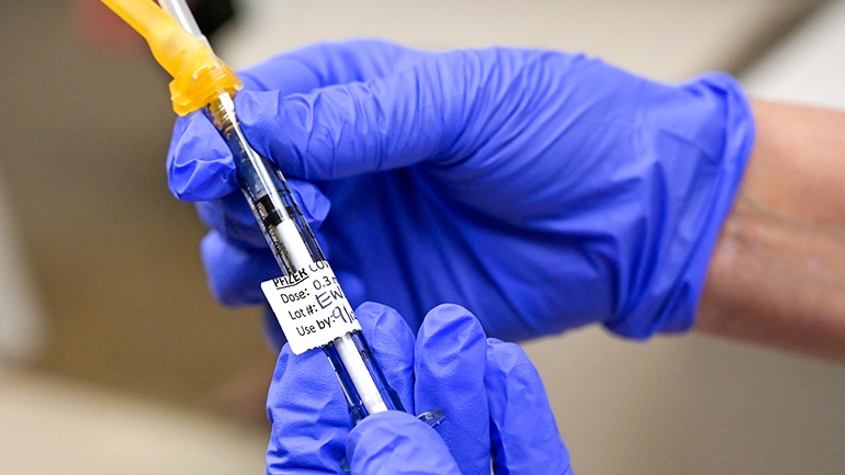 ΗΠΑ: Ο FDA έδωσε την πλήρη έγκρισή του για χρήση του εμβολίου της Pfizer - ΥΓΕΙΑ