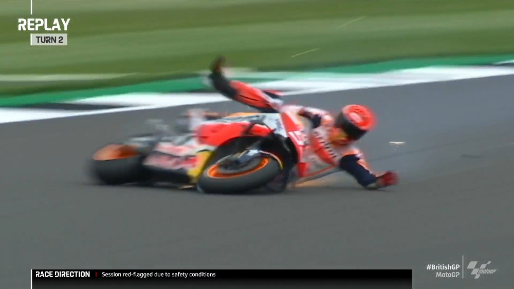 MotoGP: «Τρόμαξαν» με Μάρκεθ – Άσχημη πτώση με ταχύτητα 270 χλμ/ώρα - ΑΘΛΗΤΙΚΑ