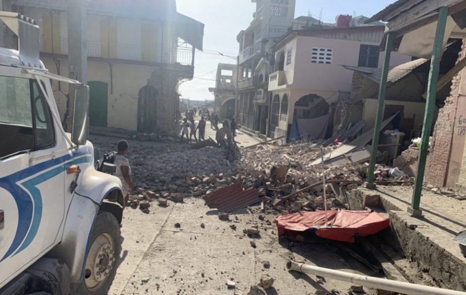 Σεισμός στην Αϊτή: Στους 2.189 οι νεκροί από τα φονικά Ρίχτερ - ΔΙΕΘΝΗ