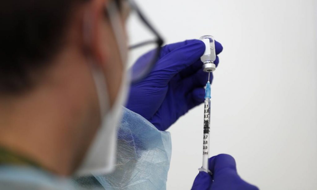 Θεμιστοκλέους: Έτοιμοι επιχειρησιακά για την τρίτη δόση εμβολίου – Ποιοι θα την κάνουν - ΕΛΛΑΔΑ