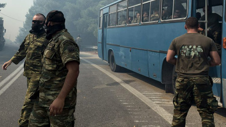 Ολονύχτιες περιπολίες στρατού και αστυνομίας για πρόληψη πυρκαγιών – 53 συλλήψεις εμπρηστών τον Αύγουστο - ΕΛΛΑΔΑ