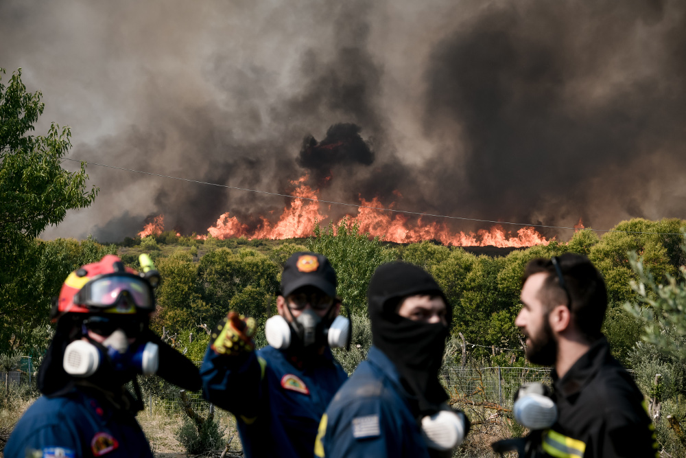 Στις φλόγες για έβδομη μέρα η Εύβοια: Μάχη με τις αναζωπυρώσεις σε Γούβες και Αρτεμίσιο – Κάτοικοι έσωσαν τα χωριά - ΕΛΛΑΔΑ