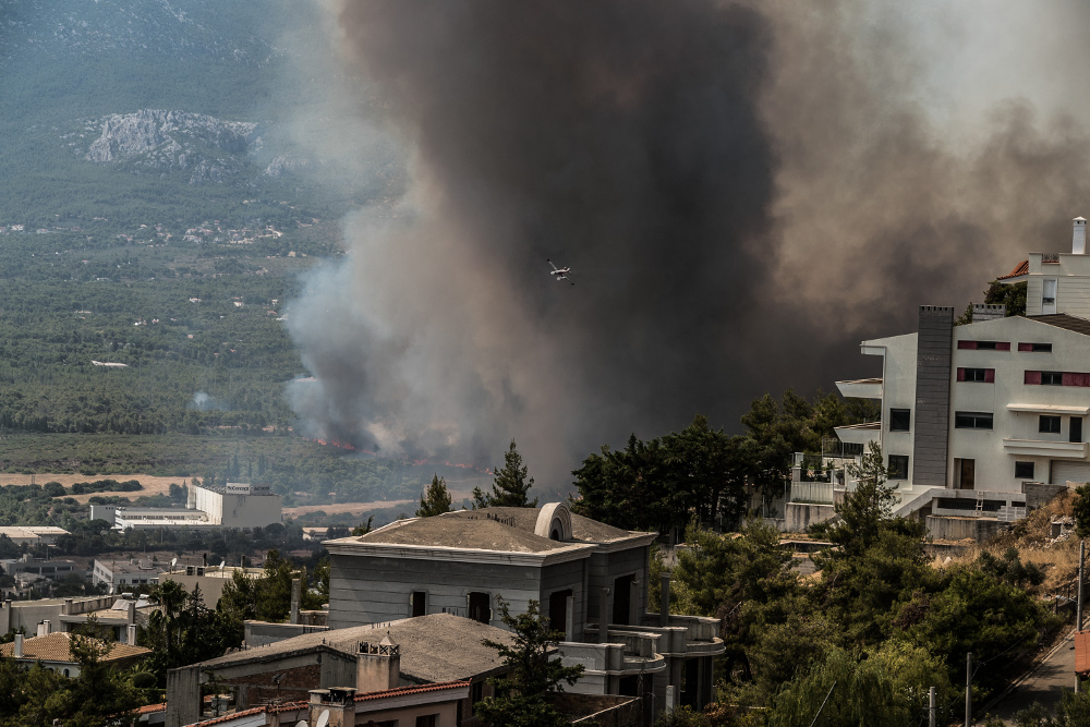 Φωτιά στη Βαρυμπόμπη: Έκκληση από το Εθνικό Αστεροσκοπείο – «Μείνετε σπίτι με κλειστά παράθυρα» - ΕΛΛΑΔΑ