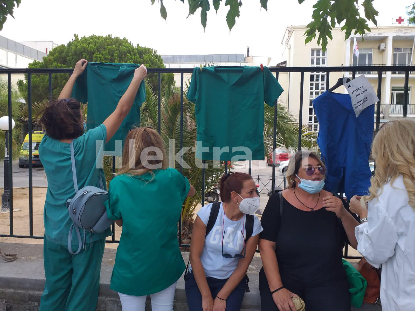 Κόρινθος: Διαμαρτυρία υγειονομικών ενάντια στον υποχρεωτικό εμβολιασμό (εικόνες & βίντεο) - ΚΟΡΙΝΘΙΑ