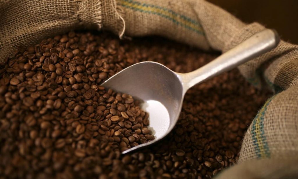 Ακρίβεια: «Φαρμάκι» γίνεται ο καφές – Πότε περιμένουν τις ανατιμήσεις οι έμποροι - ΟΙΚΟΝΟΜΙΑ