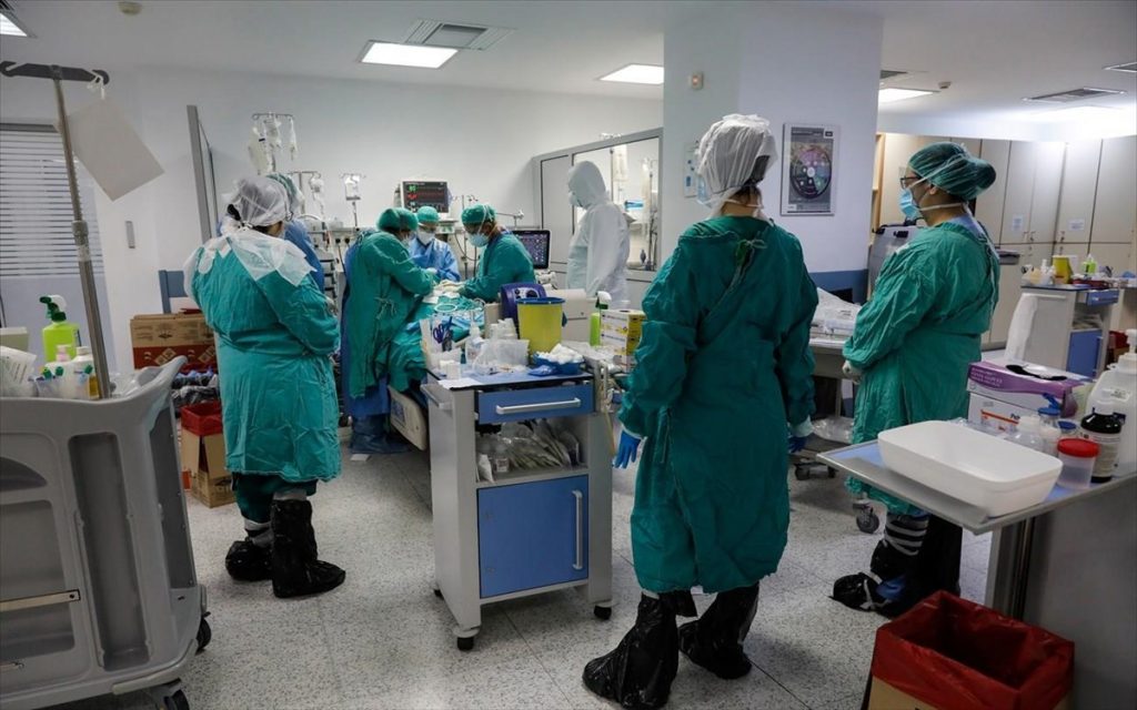 Κορονοϊός: Σε ΜΕΘ Covid βρέφος 2 μηνών – 15 παιδιά νοσηλεύονται στην Αττική - ΕΛΛΑΔΑ