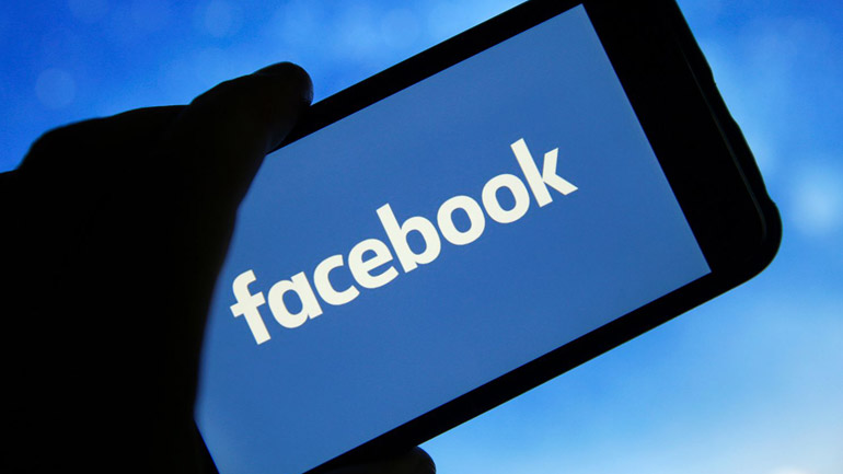 Φήμες ότι το Facebook σχεδιάζει να αλλάξει το όνομα του - ΔΙΕΘΝΗ