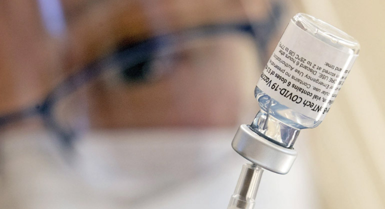 Αποκαλύψεις για τα «μυστικά συμβόλαια» της Pfizer με τις κυβερνήσεις για τα εμβόλια - ΔΙΕΘΝΗ