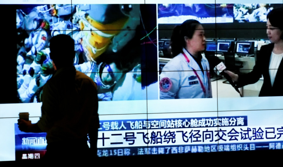 Διαστημικός περίπατος 6,5 ωρών από Κινέζα αστροναύτισσα - ΔΙΕΘΝΗ