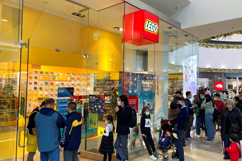 Γερμανία: Διαρρήκτες άνοιξαν τρύπα σε τοίχο για να κλέψουν Lego - ΠΕΡΙΕΡΓΑ