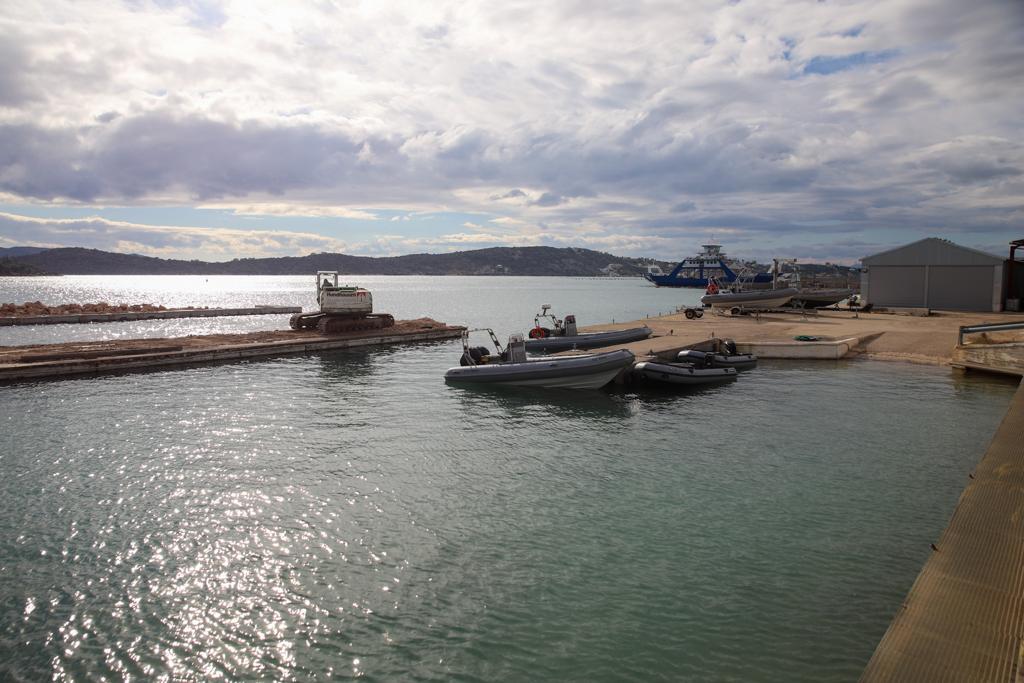 Ο Αρχηγός ΓΕΕΘΑ επιθεώρησε το νέο λιμάνι των «σκιών του Αιγαίου» (εικόνες) - ΕΘΝΙΚΑ