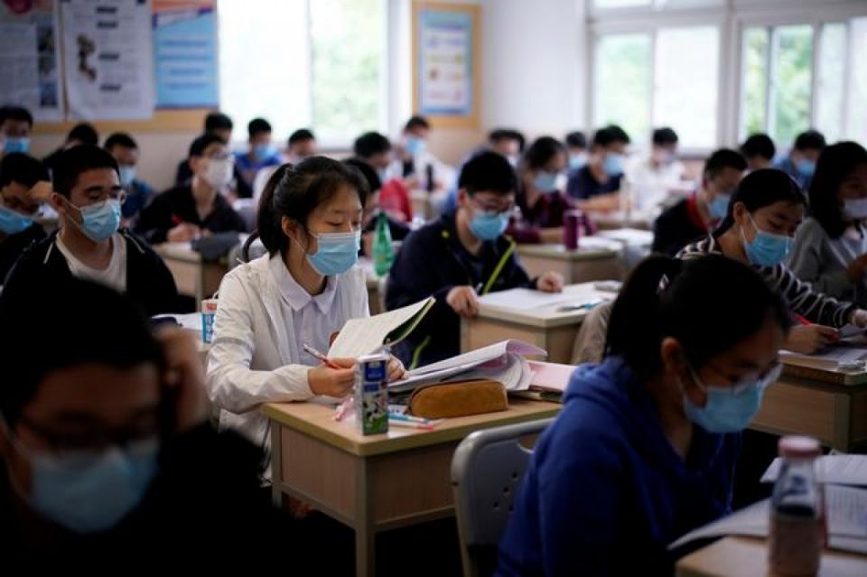 Κίνα: Ανακαλύφθηκαν «από το πουθενά» 12.000.000 παιδιά - ΔΙΕΘΝΗ