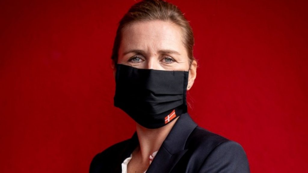 «Σας ζητώ συγγνώμη»: O φακός κατέγραψε την πρωθυπουργό της Δανίας σε κατάστημα χωρίς μάσκα - ΔΙΕΘΝΗ