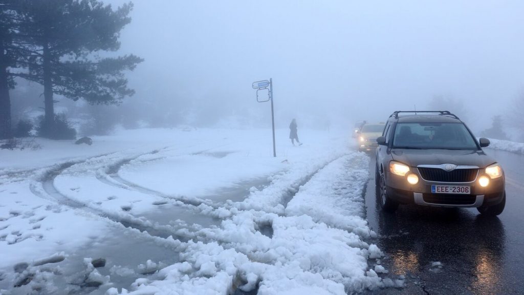 Κακοκαιρία «Κάρμελ»: Χιόνια, καταιγίδες, άνεμοι και πολικό ψύχος σήμερα - ΕΛΛΑΔΑ