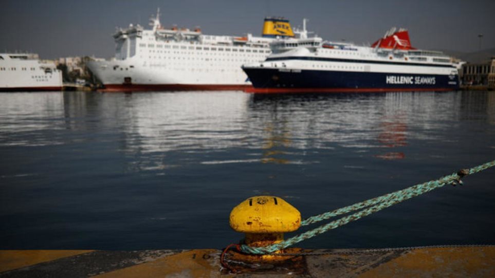 ΠΝΟ: «Πολλαπλά κρούσματα κορωνοϊού το τελευταίο δεκαήμερο σε πλοία της ακτοπλοΐας» - ΕΛΛΑΔΑ