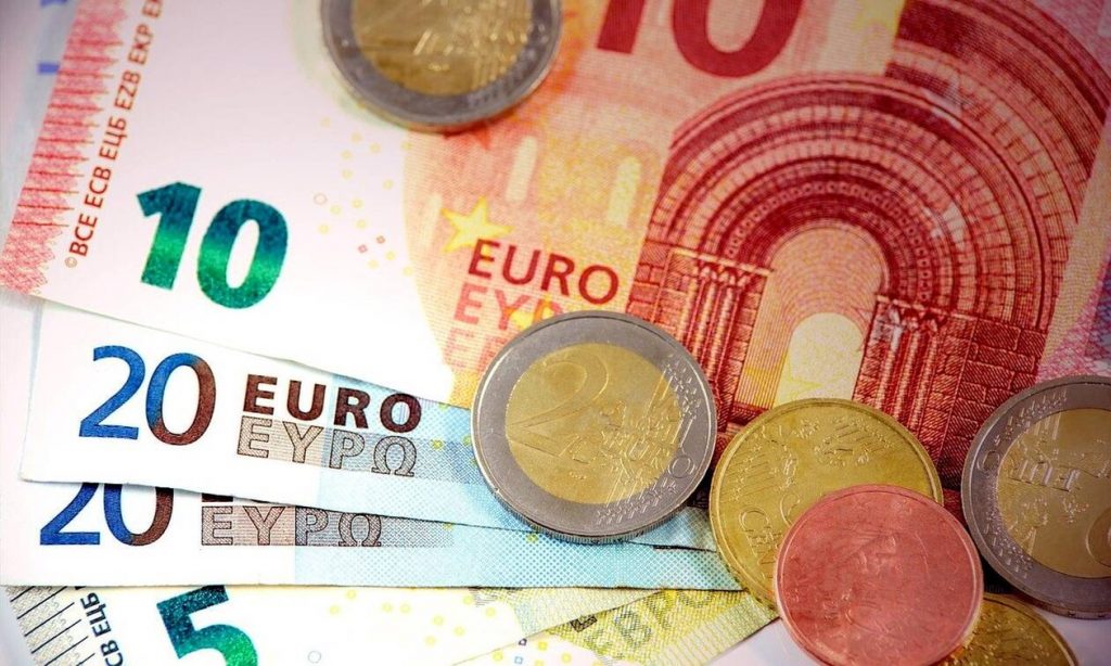 Είκοσι χρόνια από την κυκλοφορία του ευρώ - ΟΙΚΟΝΟΜΙΑ